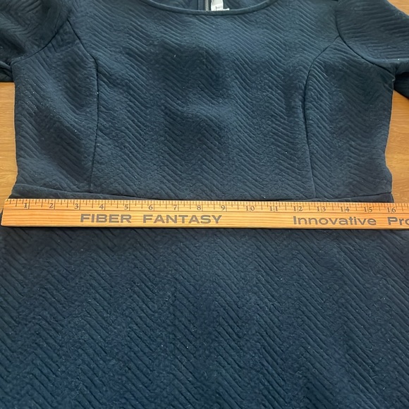 Loft Black Fit & Flare Cotton Knit Dress, Short Sleeves, Zipper Back, Size 8 - Picture 11 of 14